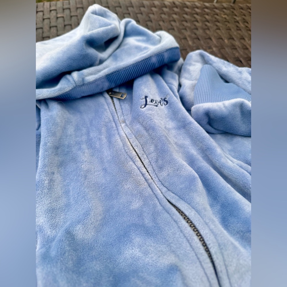 Levi’s Matching Set - Picture 2 of 3